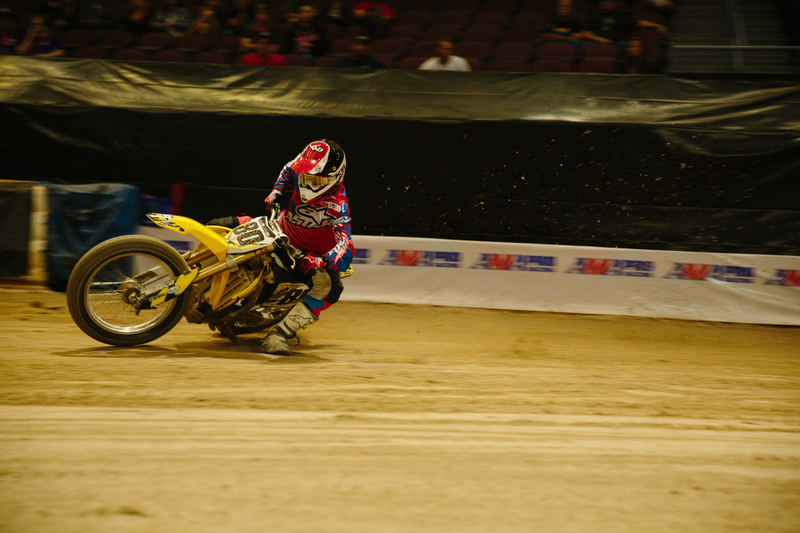 Illustration for article titled Behold The Controlled Chaos That Is Flat Track Motorcycle Racing